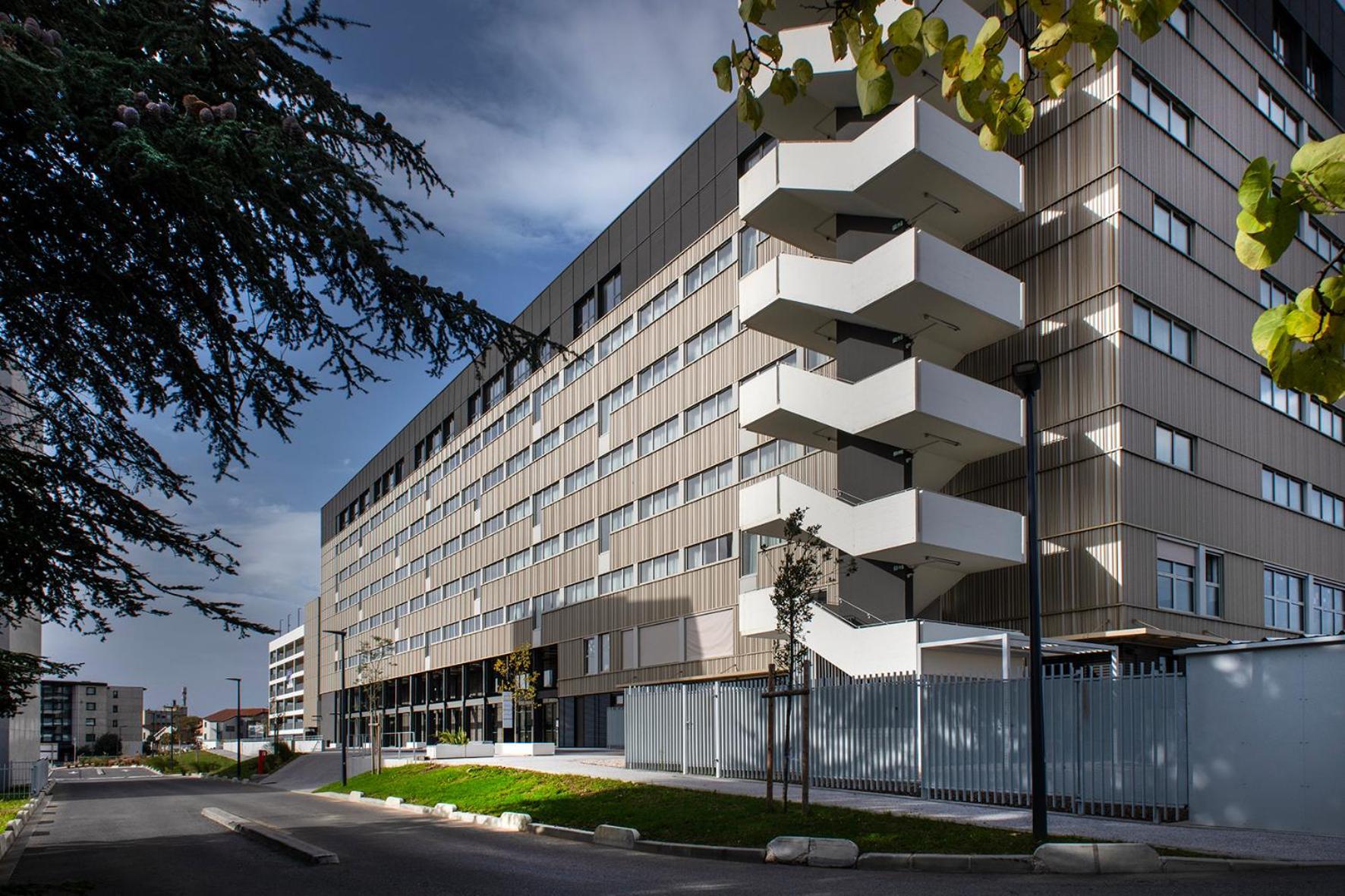 Sevenline Purpan Toulouse Kültér fotó
