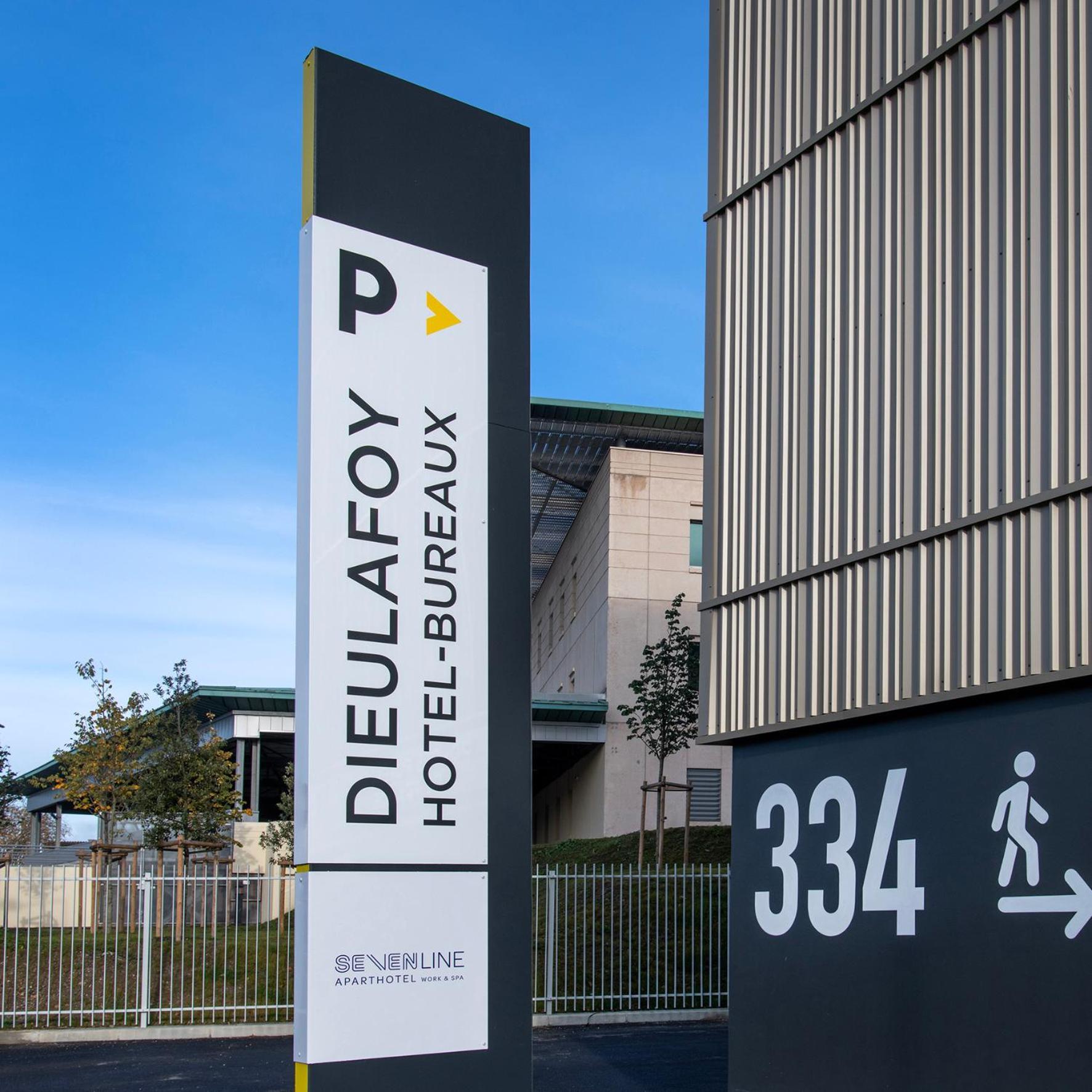 Sevenline Purpan Toulouse Kültér fotó